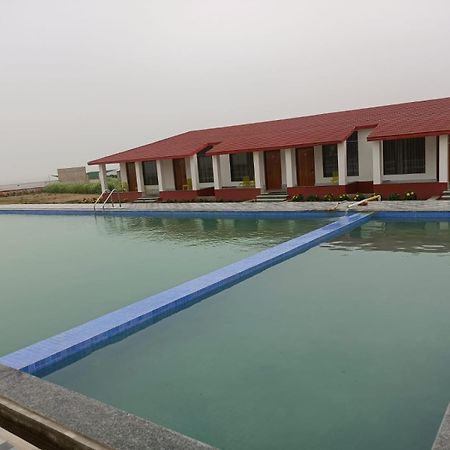 מנדרמוני Tarangamala Resort מראה חיצוני תמונה