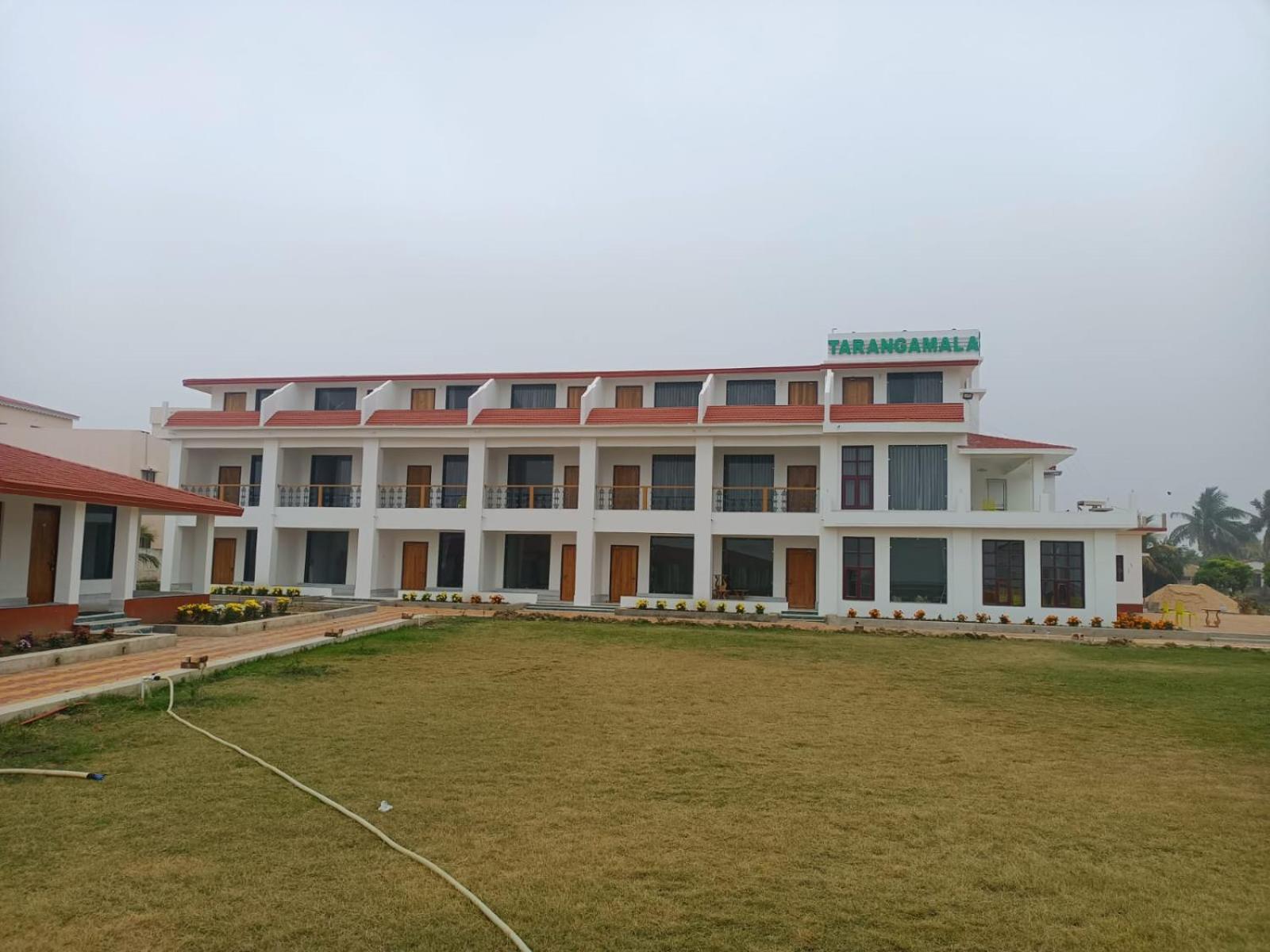 מנדרמוני Tarangamala Resort מראה חיצוני תמונה